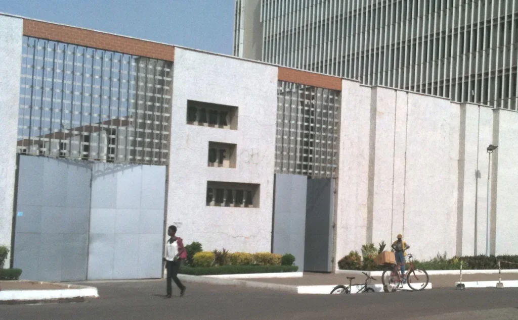 Bank of Ghana.jpg
